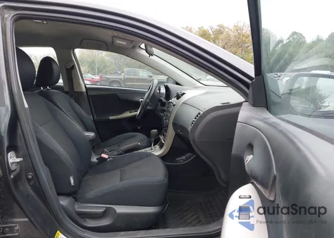 2010 Toyota Corolla S z USA, uszkodzony, nr VIN 1NXBU4EE6AZ346133